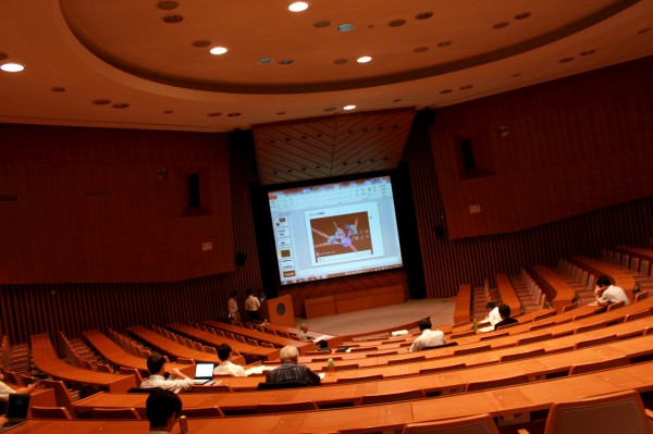 日本学術会議講堂